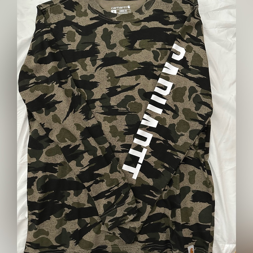 Carhartt Loose Fit Heavyweight Long-Sleeved Camo T-Shirt